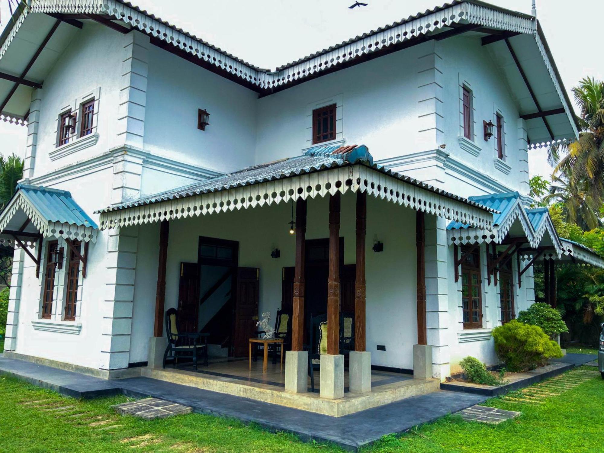 Headman House Antique Villa - A Seaside Royal Stay Ahangama Exterior foto