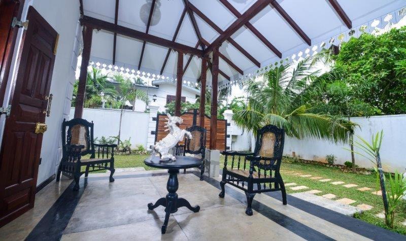 Headman House Antique Villa - A Seaside Royal Stay Ahangama Exterior foto